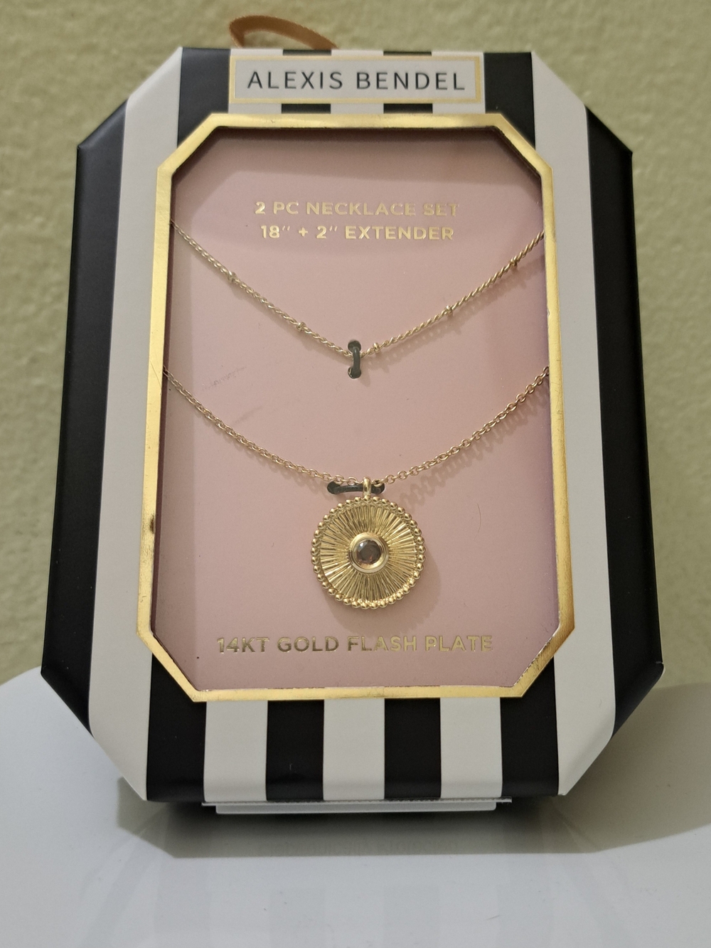 Alexis Bendel Sunburst Necklace Set